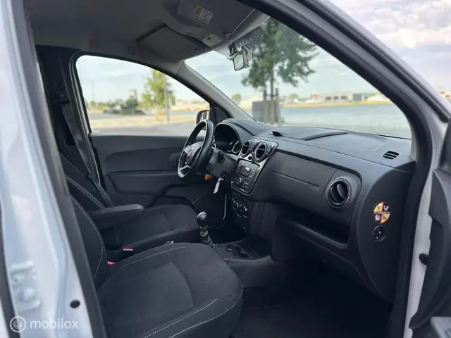 Dacia Lodgy 1.3 TCe Lauréate 7p Airco Ex BPM !! 2019 Benzine 5