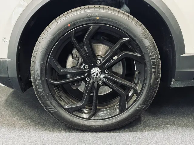 Volkswagen T-Roc 1.5 TSI DSG Style 2022 Benzine 9
