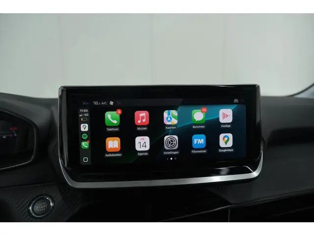 Peugeot 208 PureTech 100 Allure 2024 Benzine 3