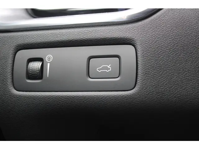 Volvo XC60 2.0 B5 Momentum Exclusive 2021 Benzine 27