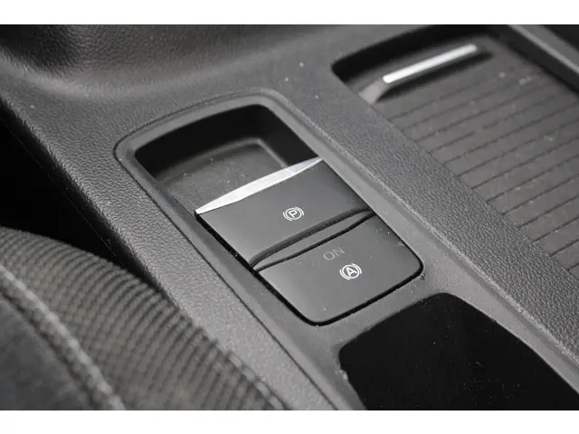 Ford Focus 1.0 EcoBoost Hybrid Active Style 2022 Benzine 39