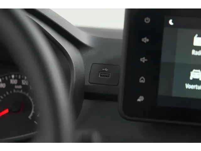 Dacia Jogger TCe 110 Extreme 2025 Benzine 48