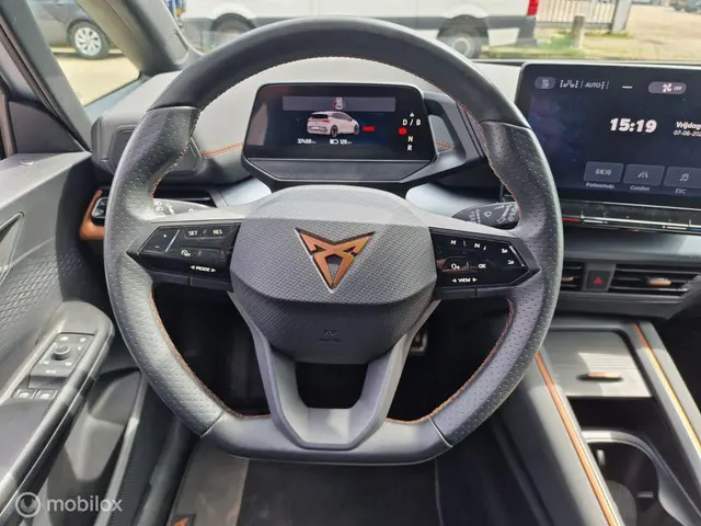 CUPRA Born Adrenaline One 62 kWh 2022 Elektrisch 9