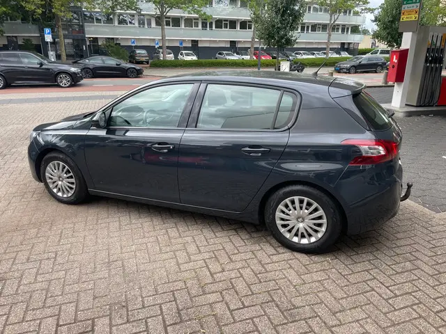Peugeot 308 3