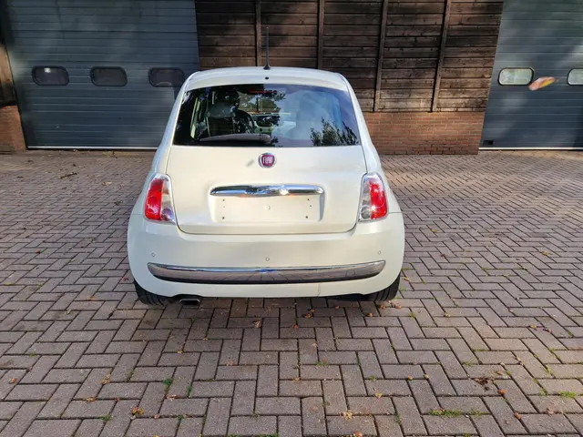 Fiat 500 0.9 TwinAir Turbo Lounge 2015 Benzine 3