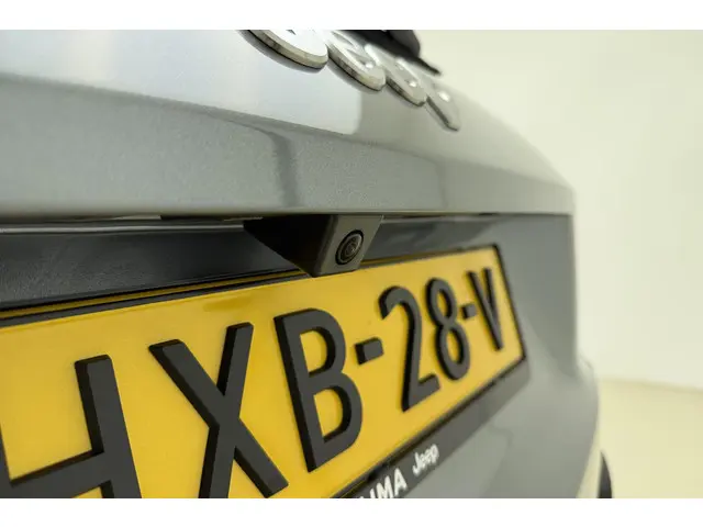 Jeep Avenger 1.2 e-Hybrid Summit 2025 Hybride Benzine 7