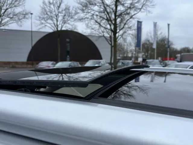 MG EHS 1.5 TGDI Luxury 2023 Hybride Benzine 29