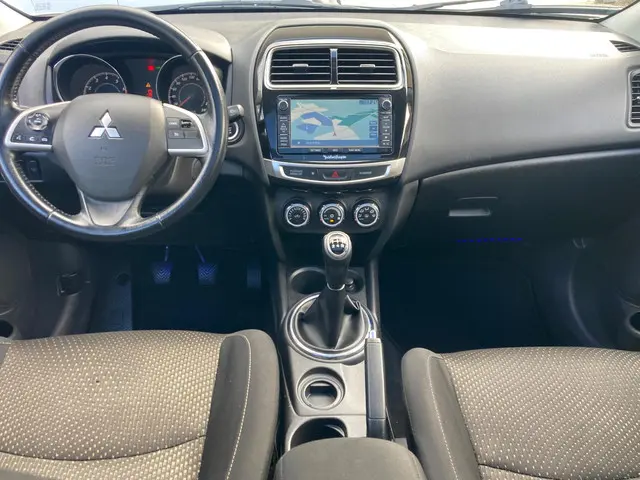 Mitsubishi ASX 1.6 Cleartec Intense+ 2014 Benzine 12