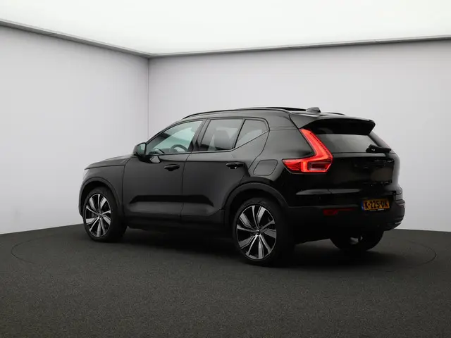 Volvo XC40 Recharge P8 AWD R-Design 2020 Elektrisch 25