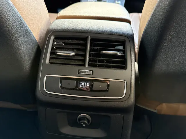 Audi A4 Avant 1.4 TFSI Pro Line Aut. 2018 Benzine 25