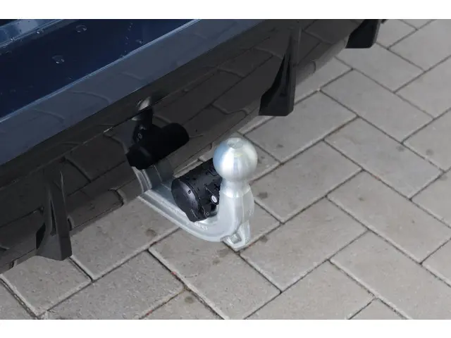 BMW 3 Serie Touring 330e xDrive 2025 Hybride Benzine 25