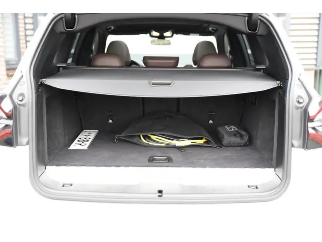 BMW X3 xDrive30e High Executive 2022 Hybride Benzine 42