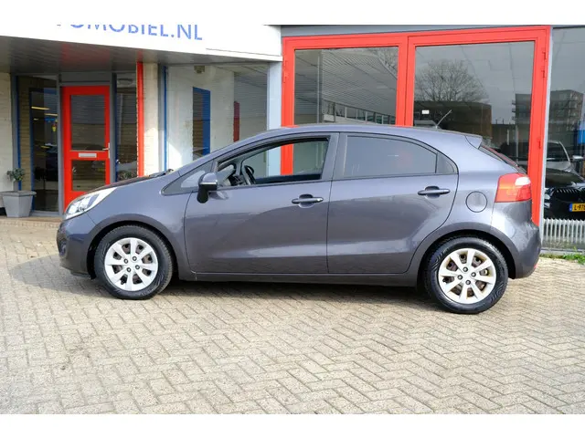 Kia Rio 1.2 CVVT Plus Pack 5-drs Airco|Navi 2014 Benzine 23