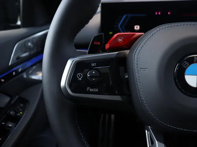 BMW M5 Touring 2026 Hybride Benzine 22