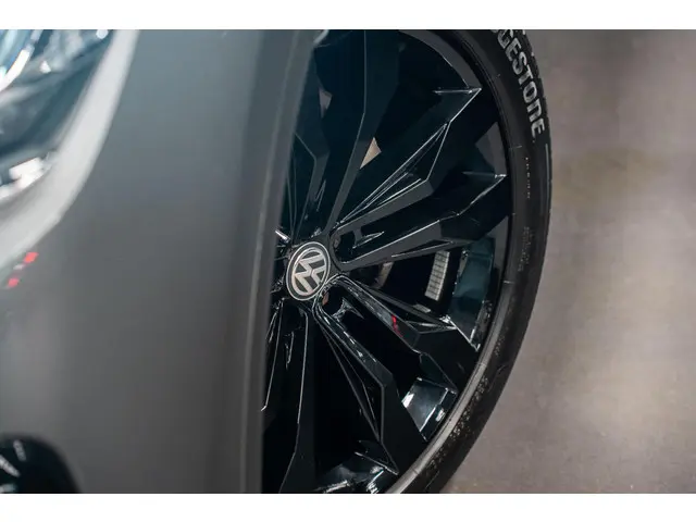 Volkswagen Touareg 3.0 TDI R-Line 2019 Diesel 8