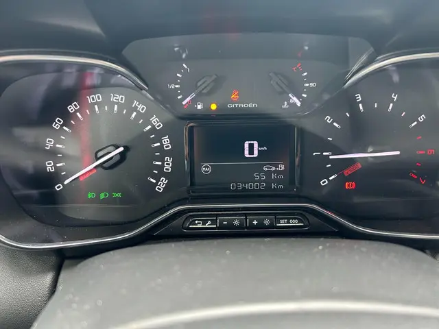 Citroën C3 Aircross 1.2 PureTech Shine 2021 Benzine 12