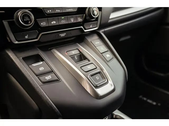 Honda CR-V 2.0i e:HEV ELEGANCE 2023 Hybride Benzine 7