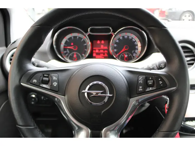 Opel ADAM 1.0 Turbo Slam 2015 Benzine 14