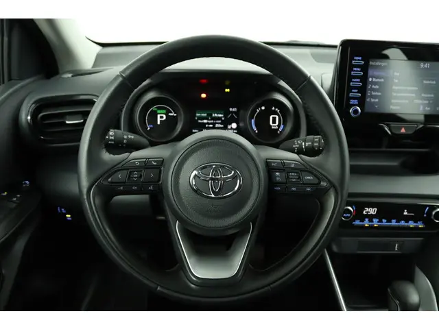 Toyota Yaris 1.5 Hybrid Dynamic 2023 Hybride Benzine 48