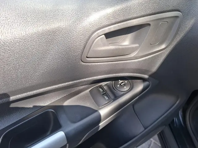Renault Captur 0.9 TCe Bose 2018 Benzine 28