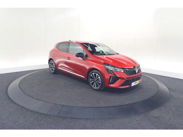 Renault Clio 1.0 TCe 90 GPF techno 2025 Benzine 7