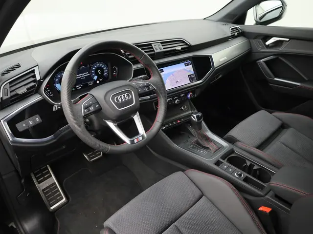 Audi Q3 Sportback 35 TFSI/150PK S Line 2025 Benzine 18