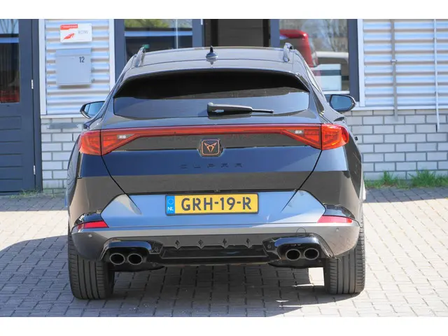 CUPRA Formentor 2.0 TSI 4DRIVE 2021 Benzine 7
