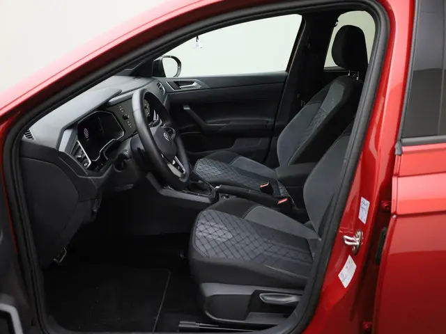 Volkswagen Taigo 1.0TSI/115PK R-Line DSG 2025 Benzine 14