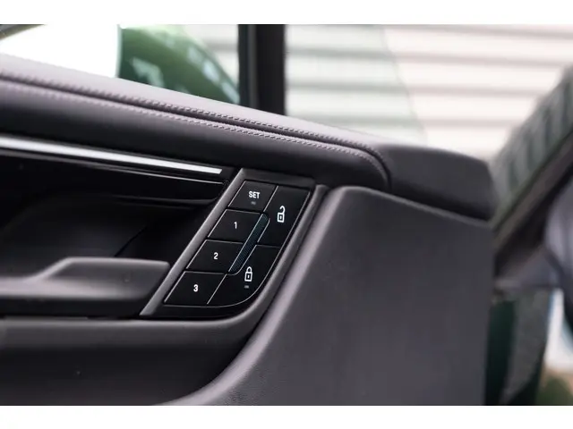 Porsche Macan Electric 4 S 100 kWh 2025 Elektrisch 20