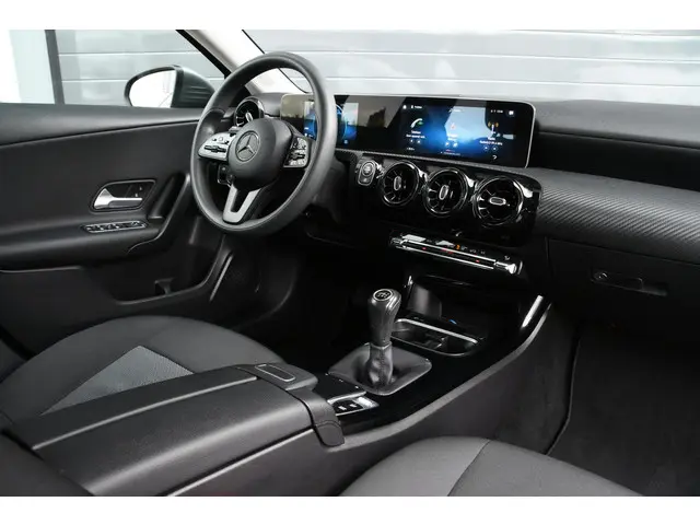 Mercedes-Benz A-Klasse 160 Advantage 2018 Benzine 4