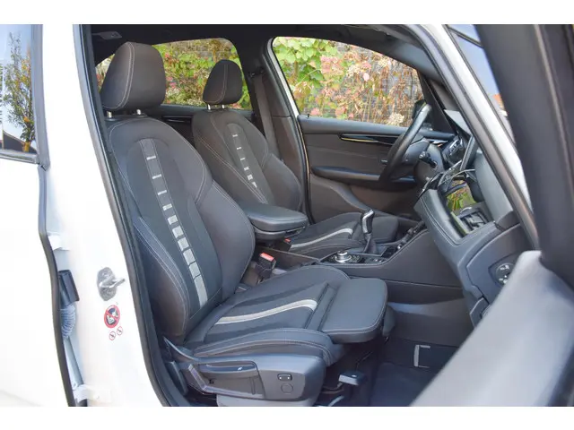 BMW 2 Serie Active Tourer 218i Executive 2015 Benzine 10