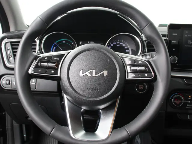 Kia XCeed 1.6 GDi PHEV DynamicLine 2025 Hybride Benzine 16