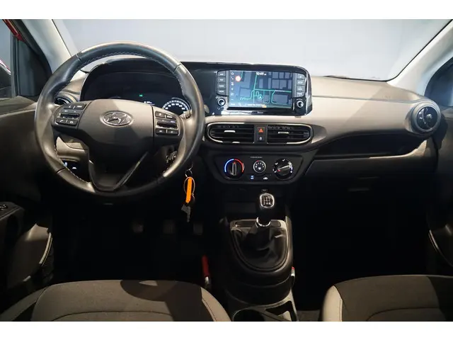 Hyundai i10 3