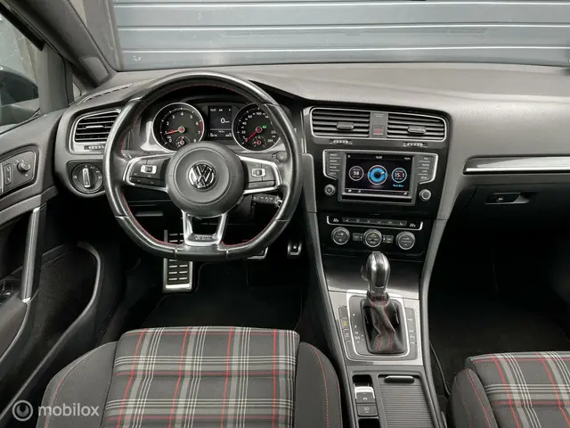 Volkswagen Golf 2.0 TSI | VERKOCHT 2016 Benzine 17