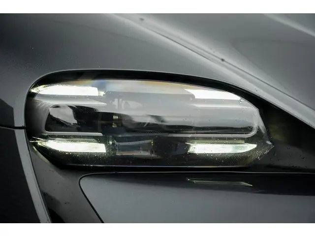 Porsche Taycan Cross Turismo 4 93 kWh 2021 Elektrisch 10