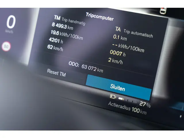 Volvo C40 Recharge Core 69 kWh 2022 Elektrisch 24