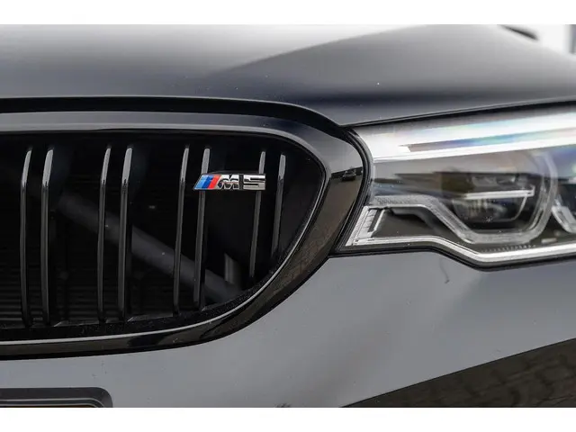 BMW M5 5-serie 2018 Benzine 44