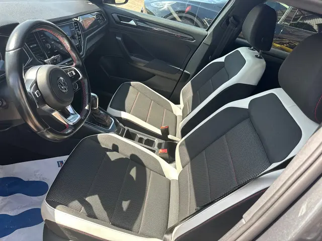 Volkswagen T-Roc 1.5 TSI, AUTOMAAT 2019 Benzine 17
