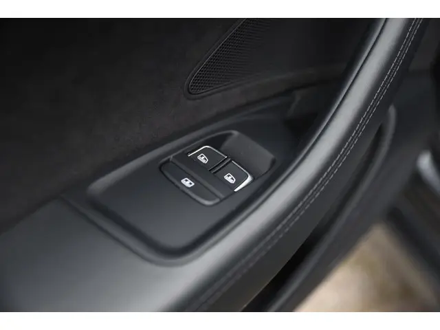 Audi S8 4.0 TFSI S8 quattro Pro Line+ 2013 Benzine 22