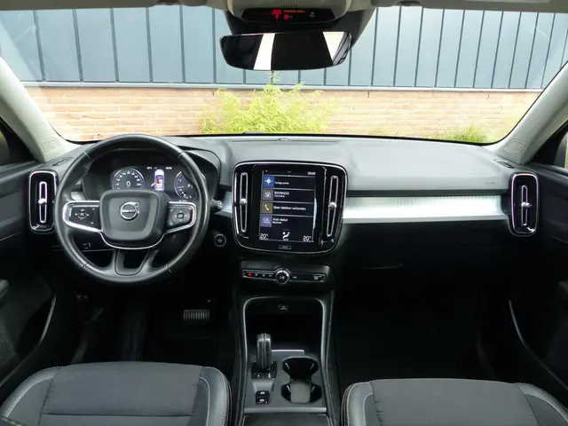 Volvo XC40 T5 AWD Momentum 2018 Benzine 7