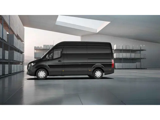 Mercedes-Benz Sprinter 315 CDI L2 RWD Pro 2025 Diesel 7