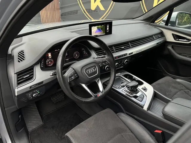 Audi Q7 3.0 TFSI quattro Pro Line S 2015 Benzine 4