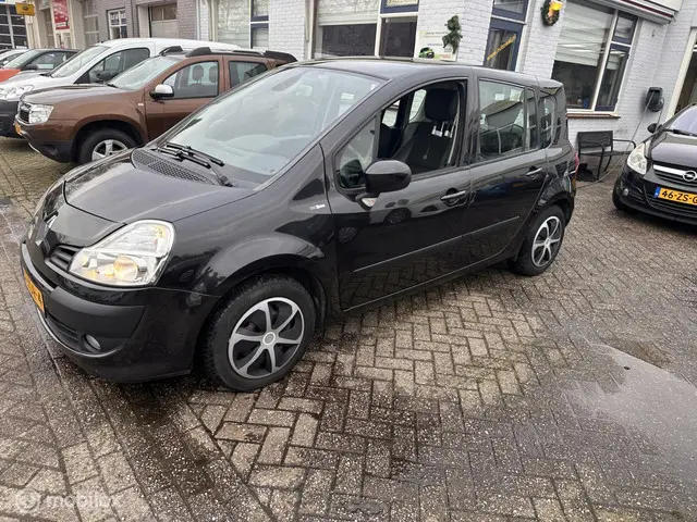Renault Modus 1.6-16V Night & Day 2012 Benzine 12