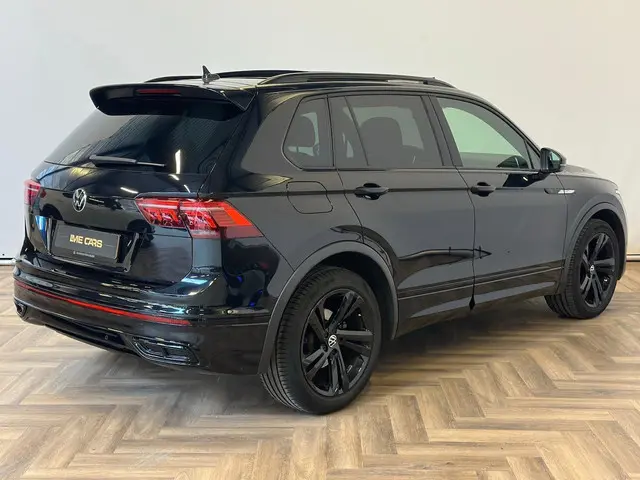 Volkswagen Tiguan 1.5 TSI R-Line Business 2023 Benzine 2