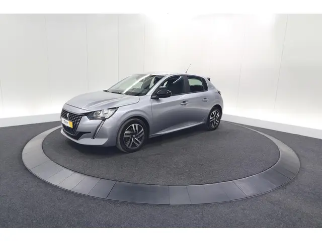 Peugeot 208 PureTech 100 EAT8 Active Pack 2023 Benzine 68