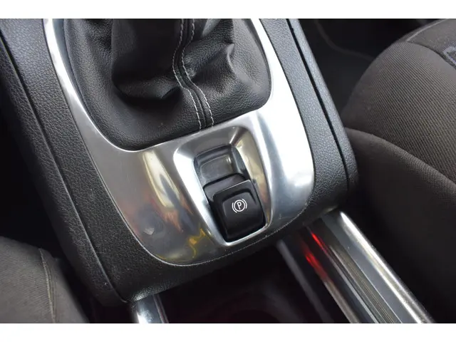Opel Meriva 1.4 Berlin 2014 Benzine 12