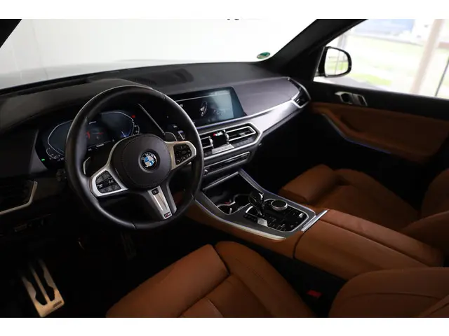 BMW X5 xDrive45e 2021 Hybride Benzine 7
