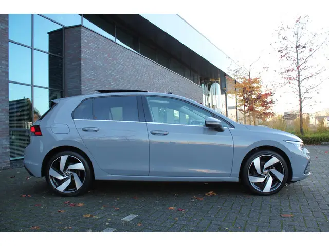 Volkswagen Golf 1.5 eTSI Style 2020 Hybride Benzine 4