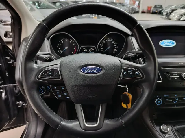 Ford Focus 1.0 Trend 2017 Benzine 16