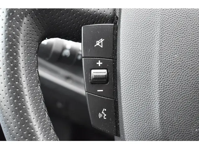 Citroën Jumper 30 2.2 BlueHDi 140 L2H1 Club 2021 Diesel 11
